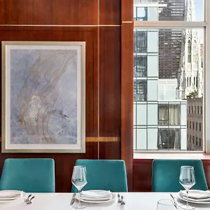 מלון Doubletree By Hilton Midtown Fifth Ave ניו יורק